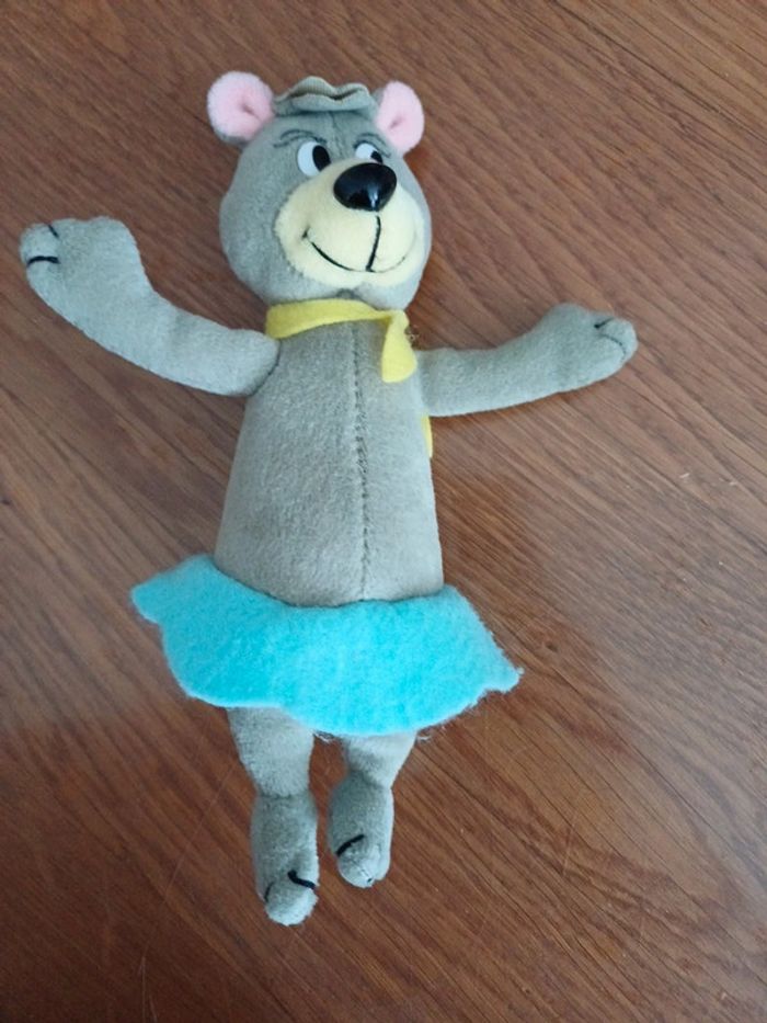 Lot de 2 peluches Yogi Bear - photo numéro 2