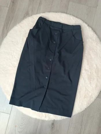 Jupe vintage noire boutonnée Cristel taille 40 (midi)