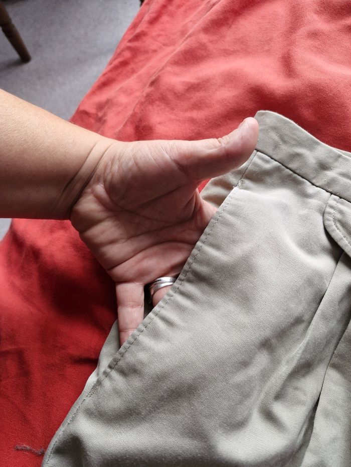 Beau pantalon de ville coupe classique - photo numéro 3