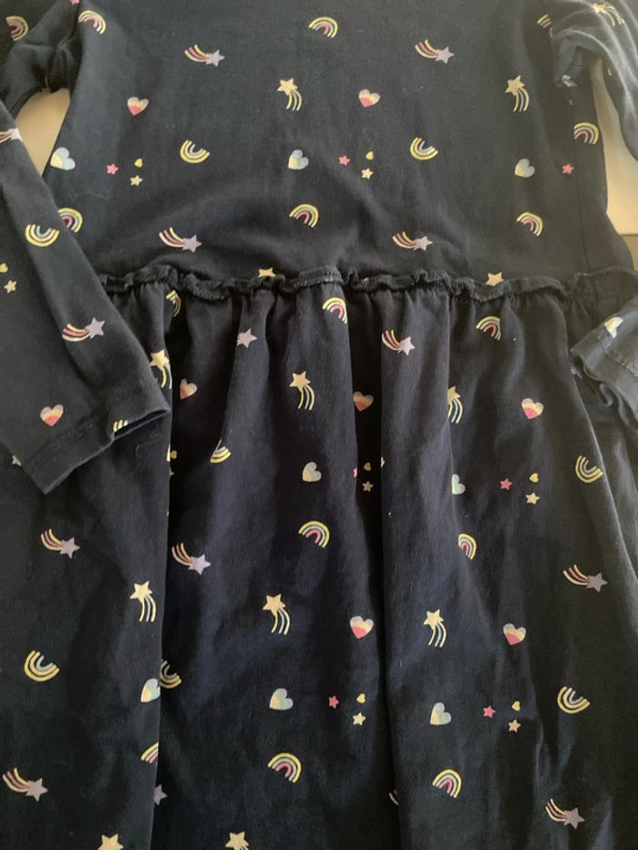 Robe taille 6 ans - photo numéro 2