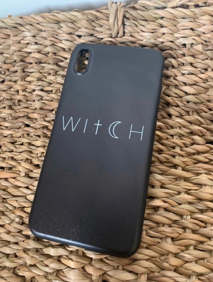 Coque iPhone sorciere