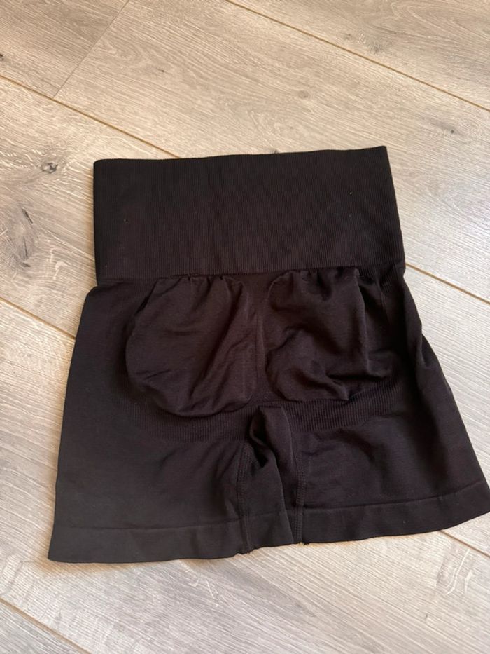 Short gainant - photo numéro 2
