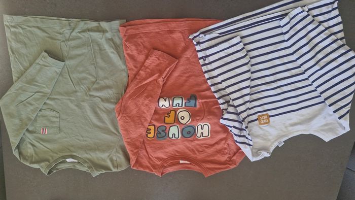 Lot vêtements garçons 6 ans - photo numéro 5