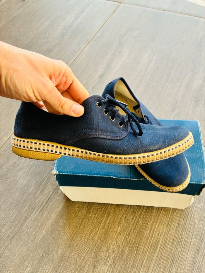 Chaussures en tissu bleu - photo numéro 3