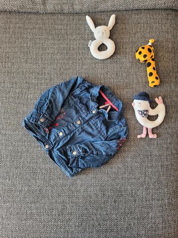 Veste en jean brodée fille 9 mois