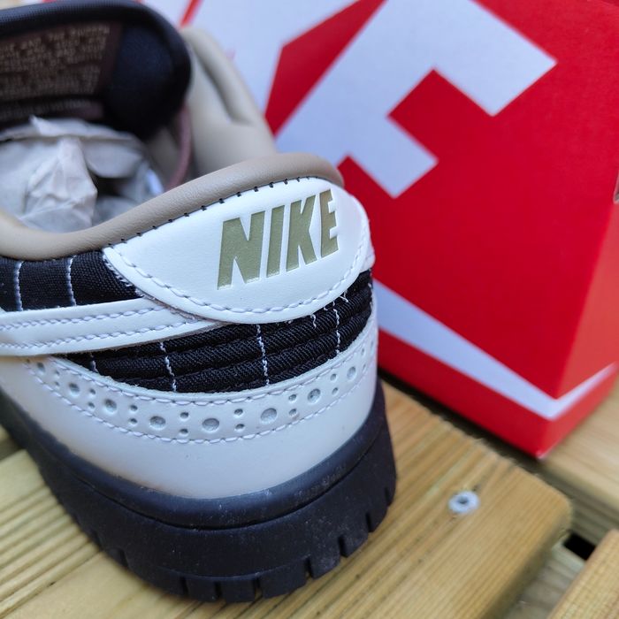 Nike Dunk Low LX Brogue Pinstripe - photo numéro 6
