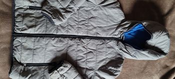 Manteau fin pour jouer dehors