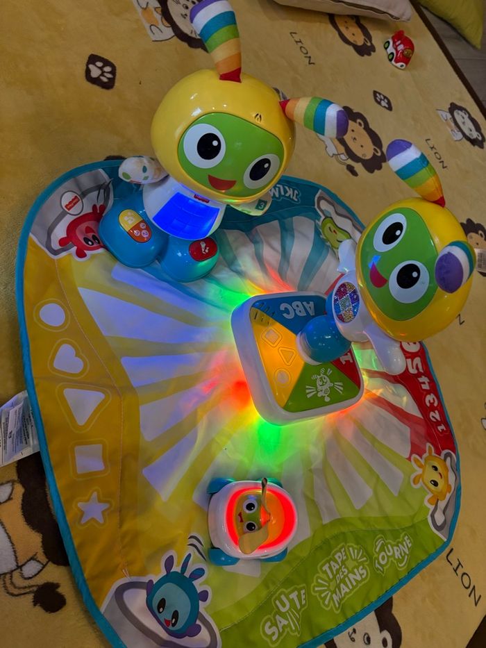 Lot Bebo le robot la voiture le tapis - photo numéro 2