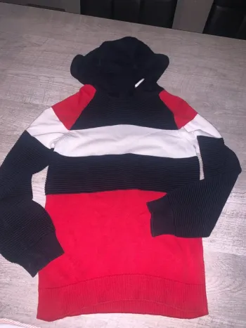 Pull orchestra, taille 10 ans