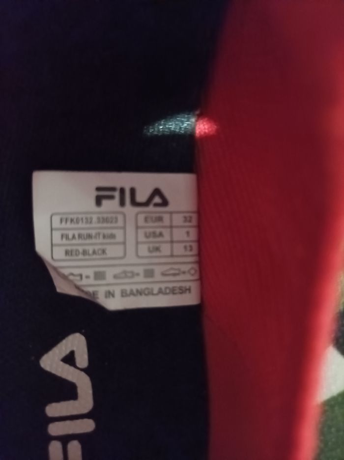 2 PAIRES DE BASKET TAILLE 32 - FILA ET UNYK - photo numéro 3