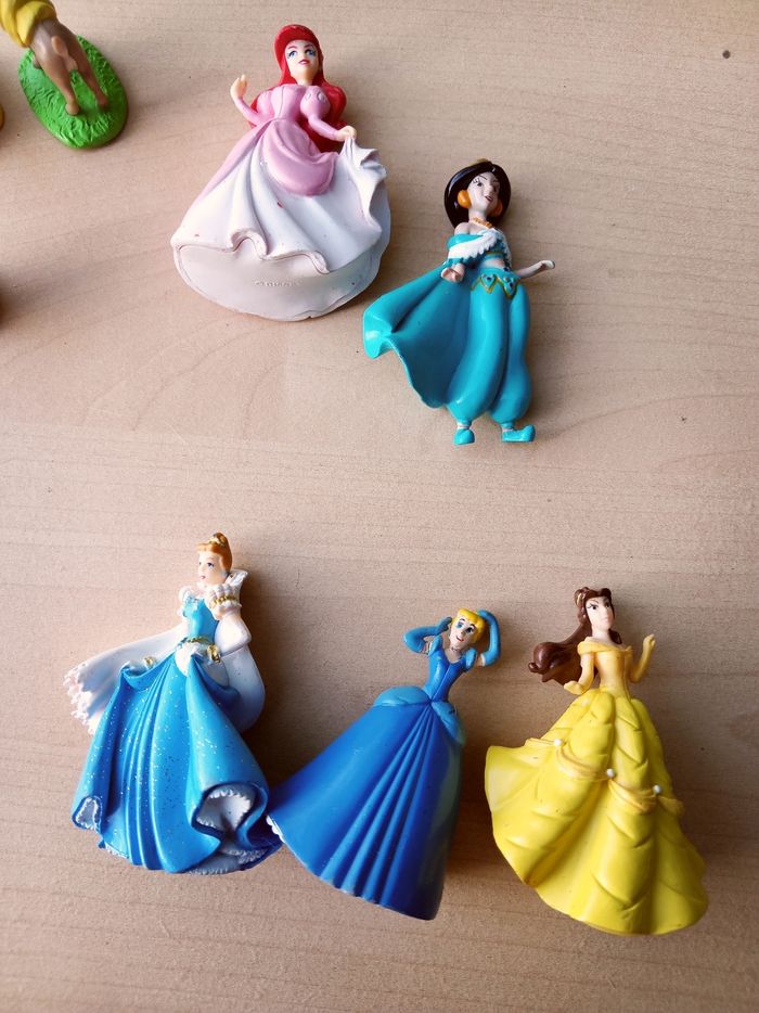 Lot de figurines décoratives miniatures princesses Disney - photo numéro 7