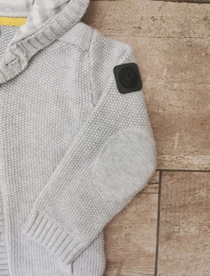 🎄Gilet en maille capuche Obaibi gris 18mois - photo numéro 2