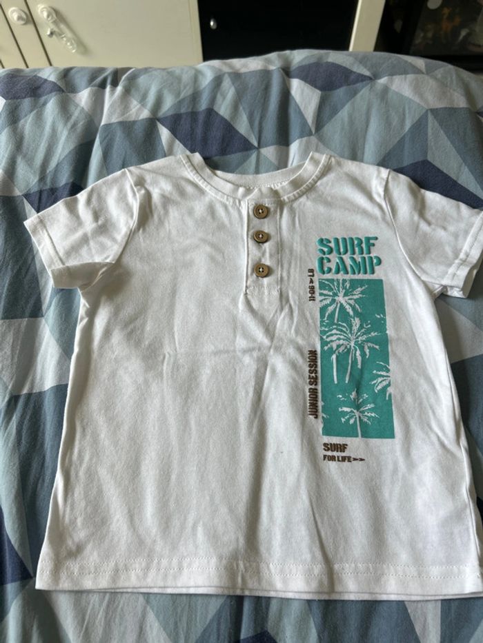 T-shirt surf