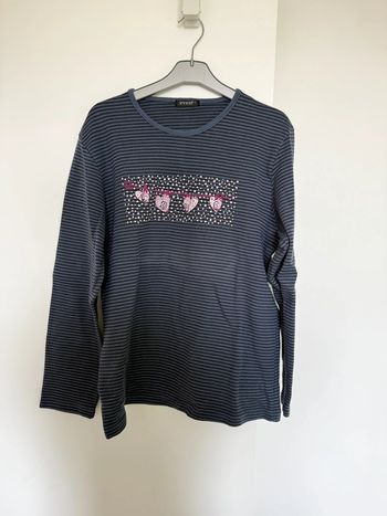 Haut pyjama Even taille L à rayures très bon état femme