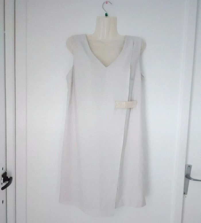 Robe chic mi-longue femme