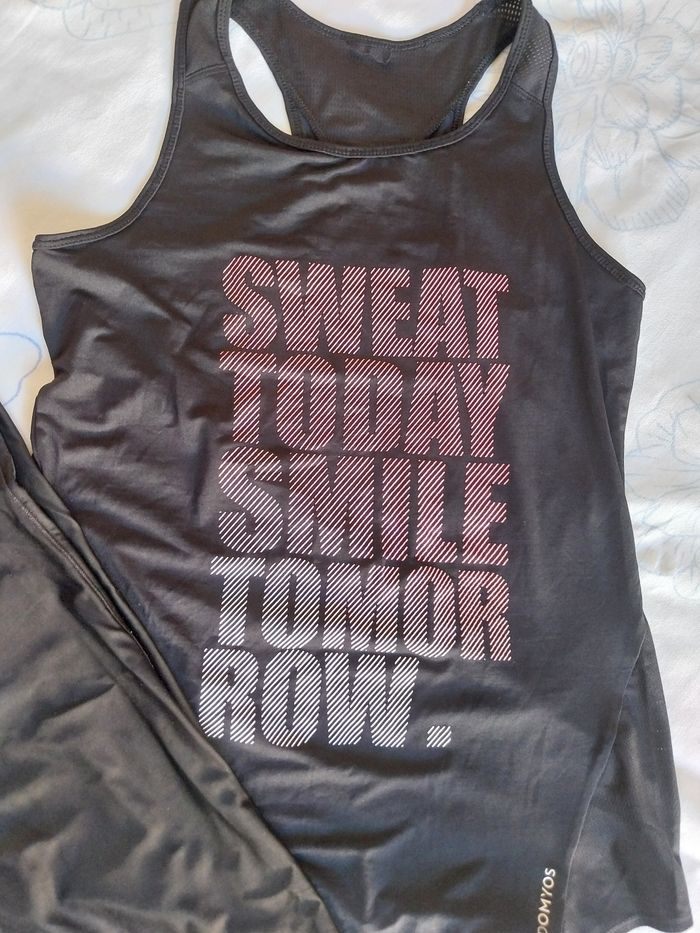 Ensemble sport femme - photo numéro 2