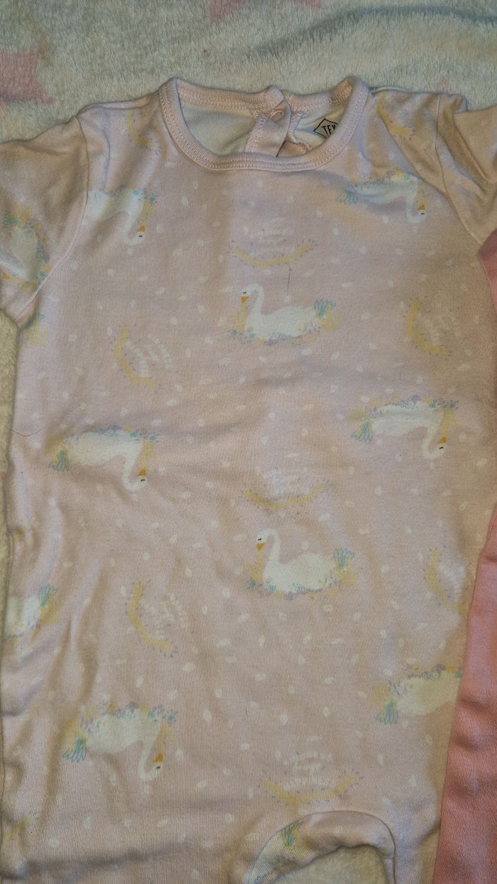 Lot pyjamas - photo numéro 2