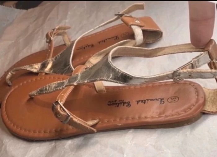 Sandales argent gris fille 31 - photo numéro 2