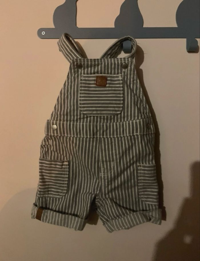 Salopette  3 mois - photo numéro 2