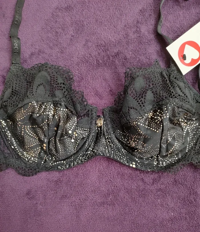 Magnifique soutien gorge 🖤 - photo numéro 2