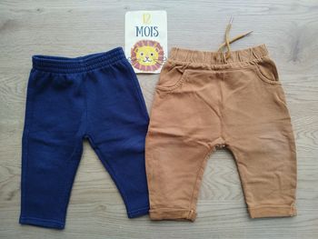 Lot 2 pantalons 12 mois