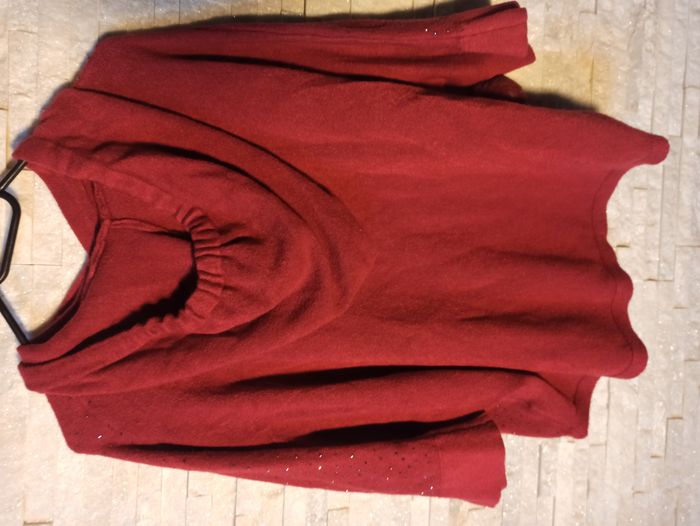 Pull à Capuche Bordeaux avec Strass Femme Taille L - photo numéro 6