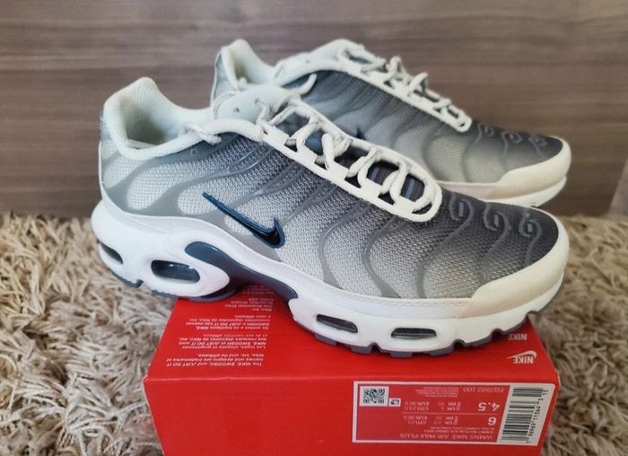 Basket Nike TN 36,5 Neuve
