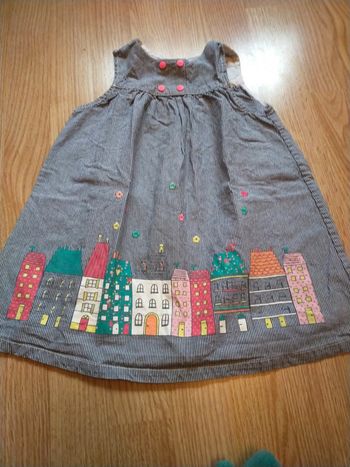 Jolie robe rayée 23 mois