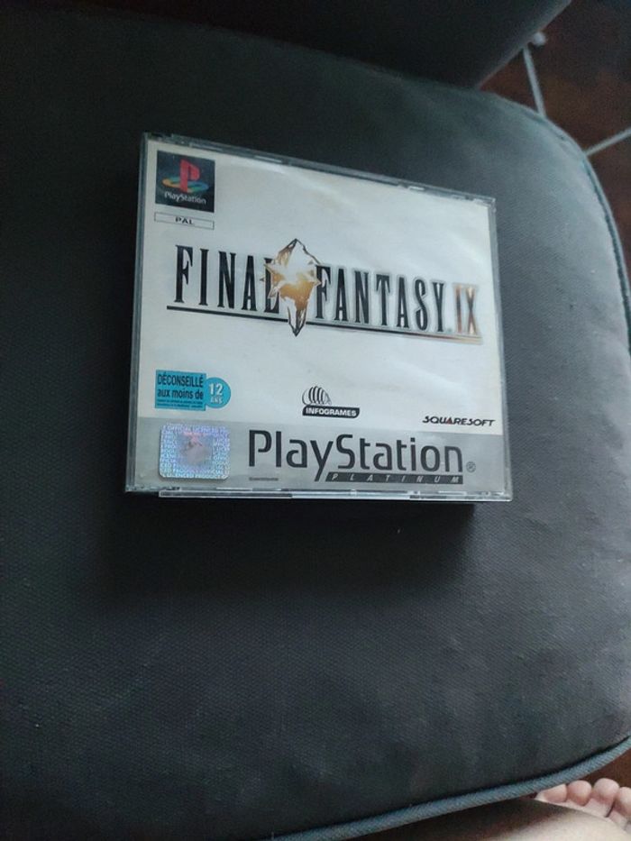 Final fantasy IX platinum playstation 1
