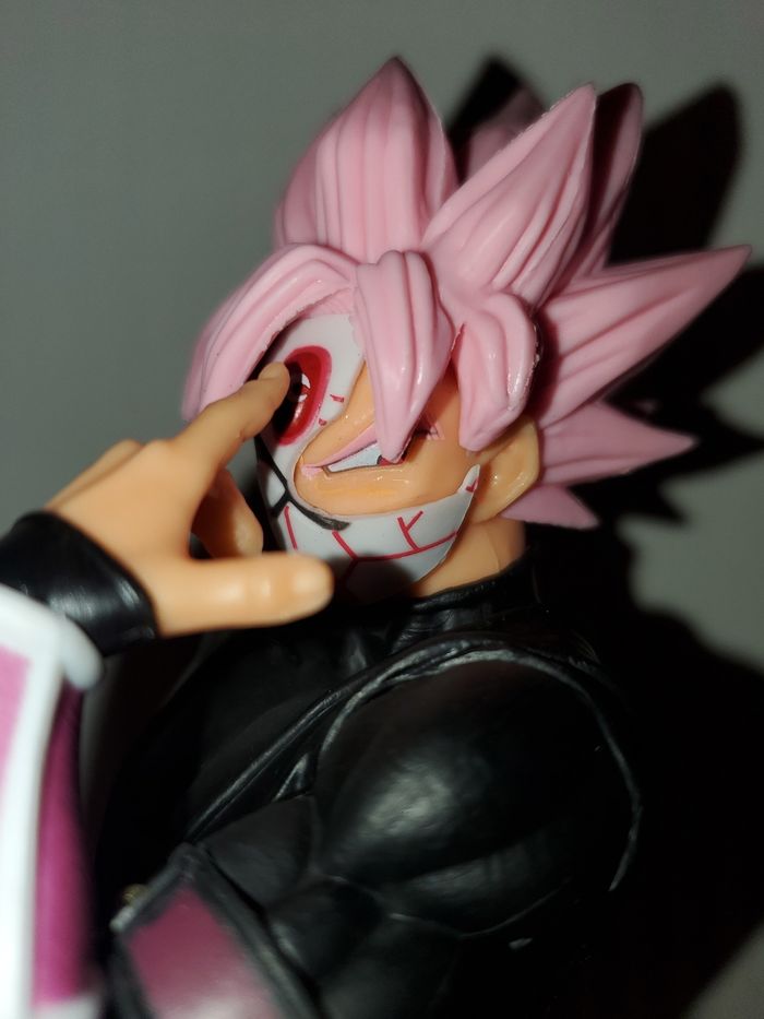 Vends figurine Dragon Ball super. - photo numéro 4