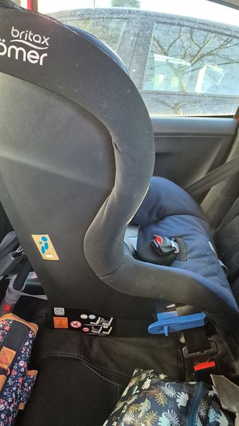 Siege auto dos route max way britax . 