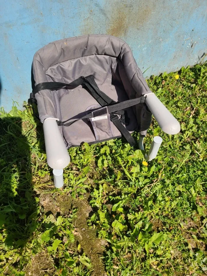 Siege de table bebe