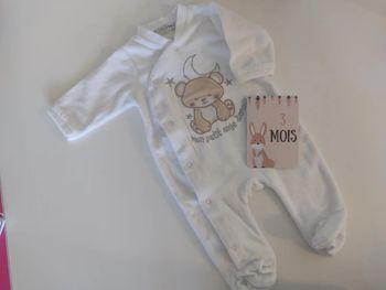 Pyjama velours taille 3 mois