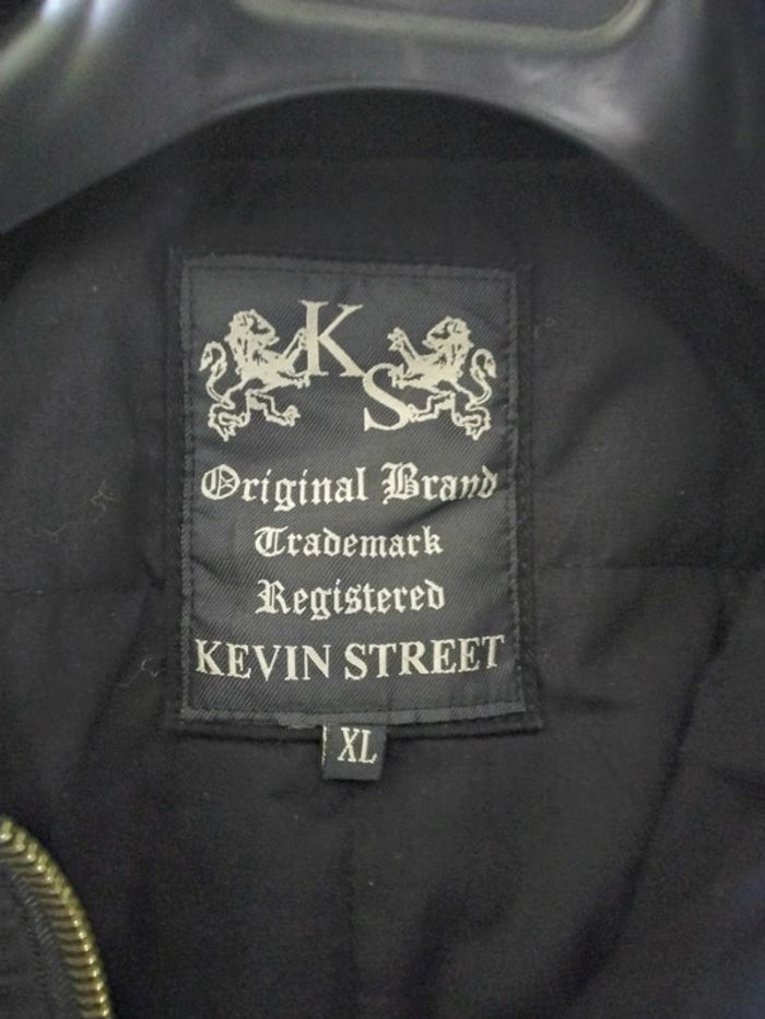 Veste noir - photo numéro 2