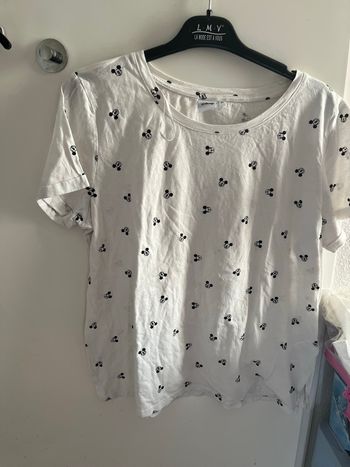 TEE shirt femme Disney taille XL