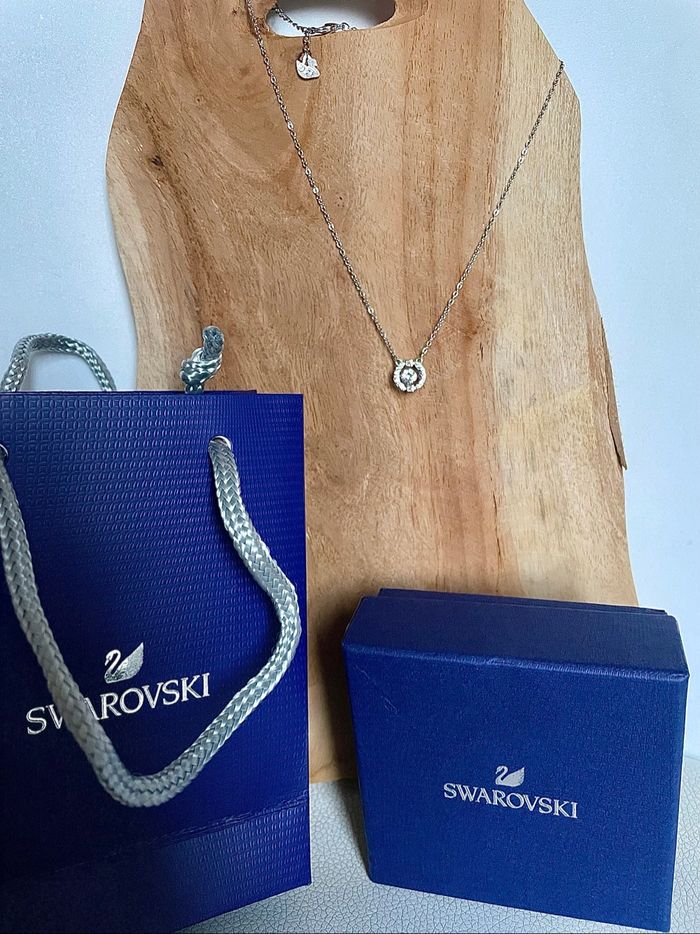 Collier Swarovski neuf - photo numéro 2