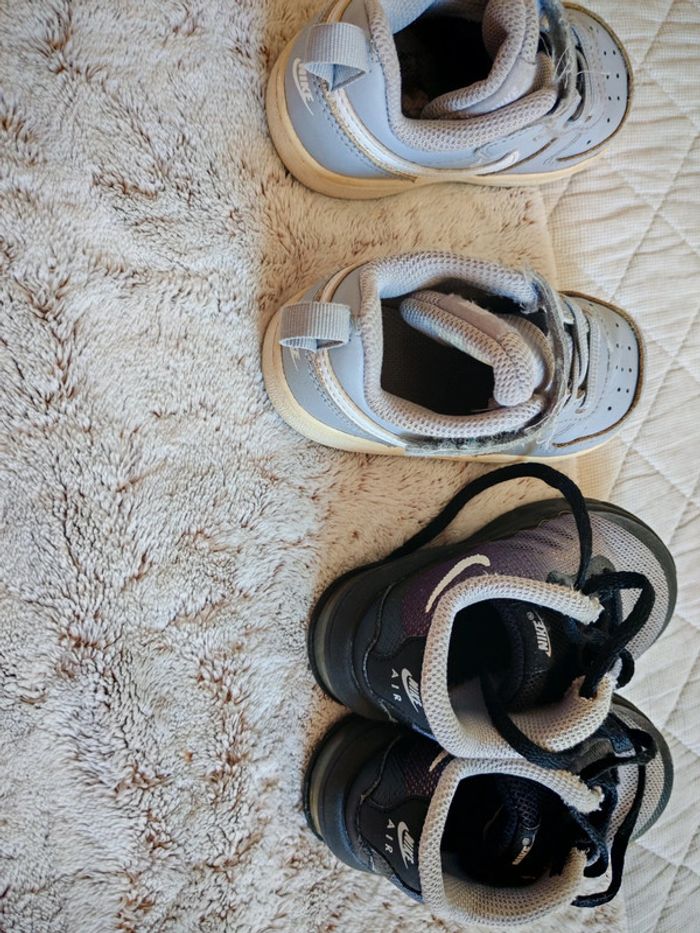 Baskets Nike taille 23.5 - photo numéro 6