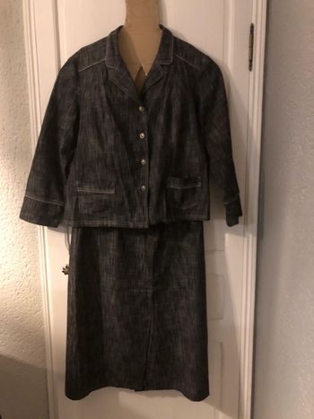 AN20- Tailleur veste+jupe longue bleu jean T44-46