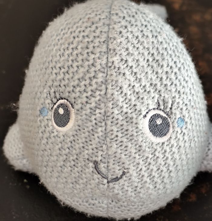 Peluche Baleine Bleue Mignonne et Douce - photo numéro 2