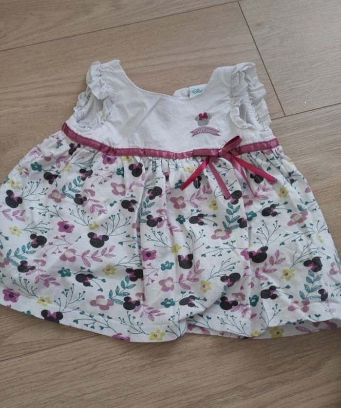 Robe et culotte Disney taille 6 mois