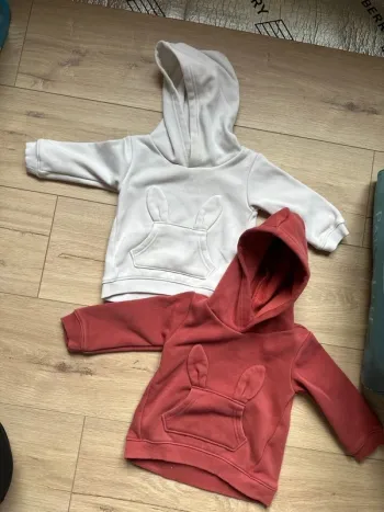 2 sweat à capuche Kiabi 12mois