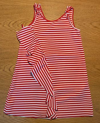 Zara / robe été / fille / 7 ans