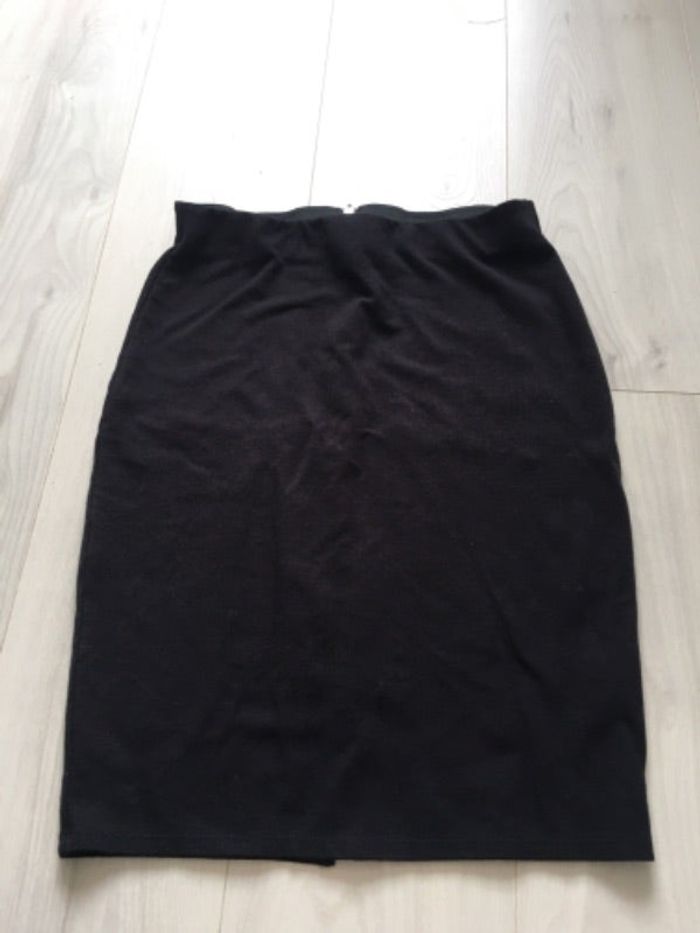 Jupe fourreau noir Kiabi taille 40