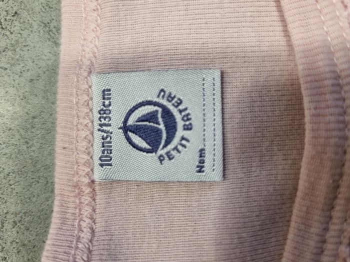 T-shirt petit bateau Taille 10 ans - photo numéro 3