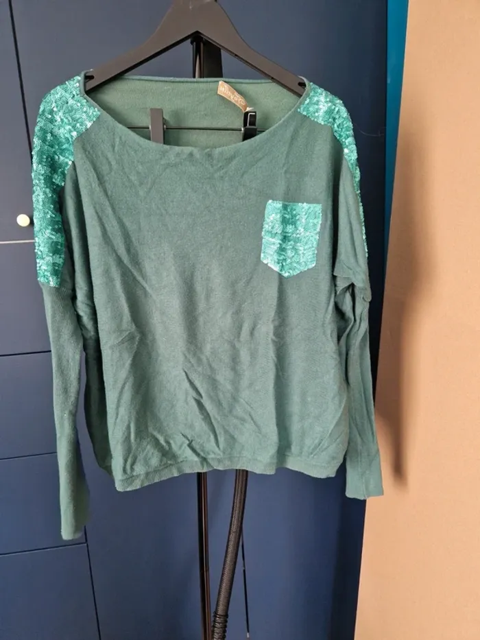 Pull pailleté