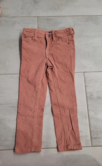 Jean Kiabi, taille 4 ans. Neuf