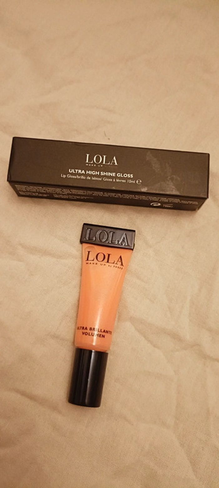 Gloss neuf LOLA