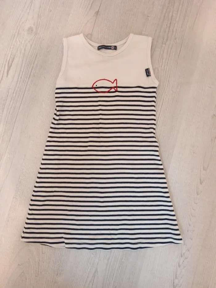 Robe 8 ans