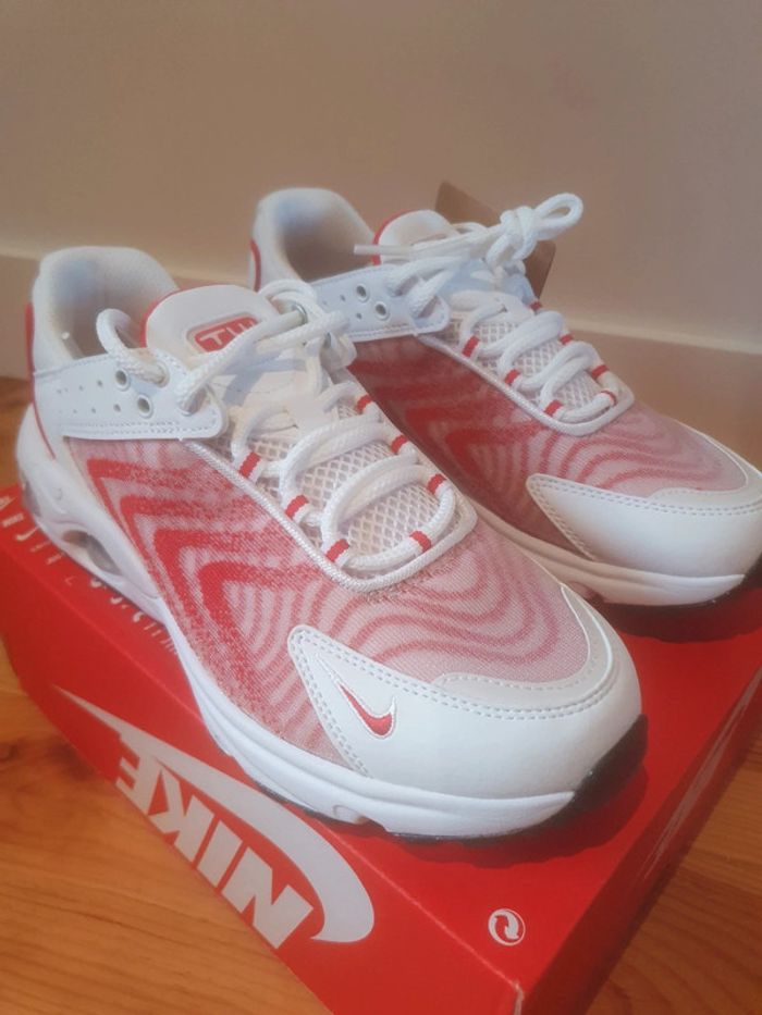 Nike Air Max TW (36) - photo numéro 2