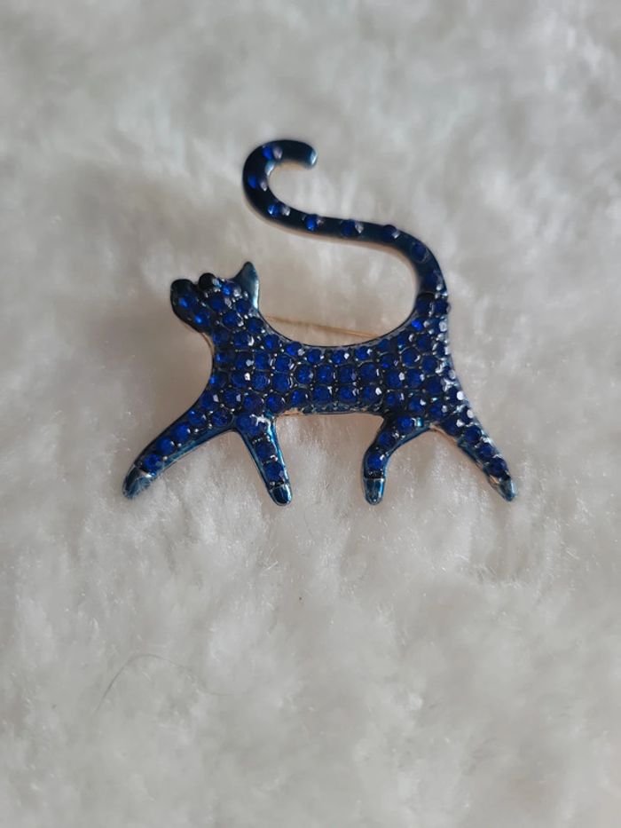 Chat strass bleus - photo numéro 4
